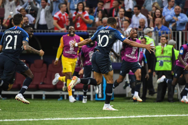 杨摘银的表 杨摘银的表