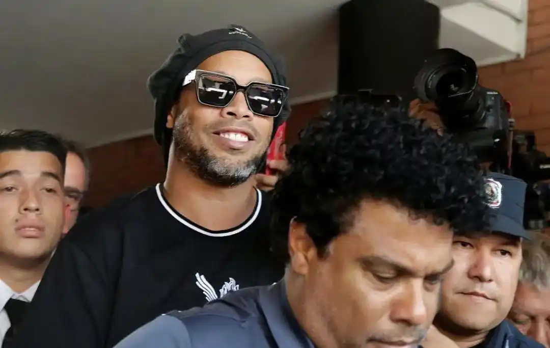 通过这些潜 通过这些潜